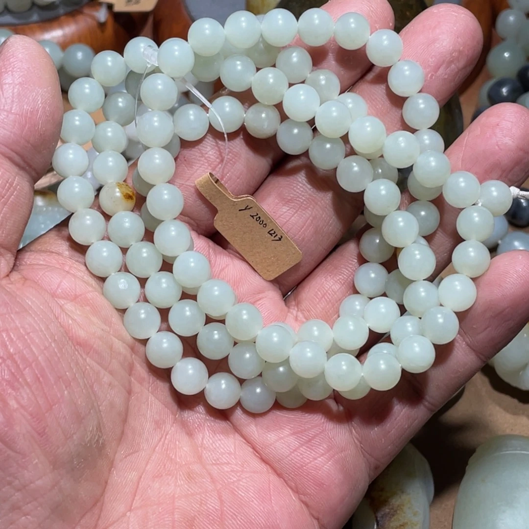 和田玉未镶嵌项链