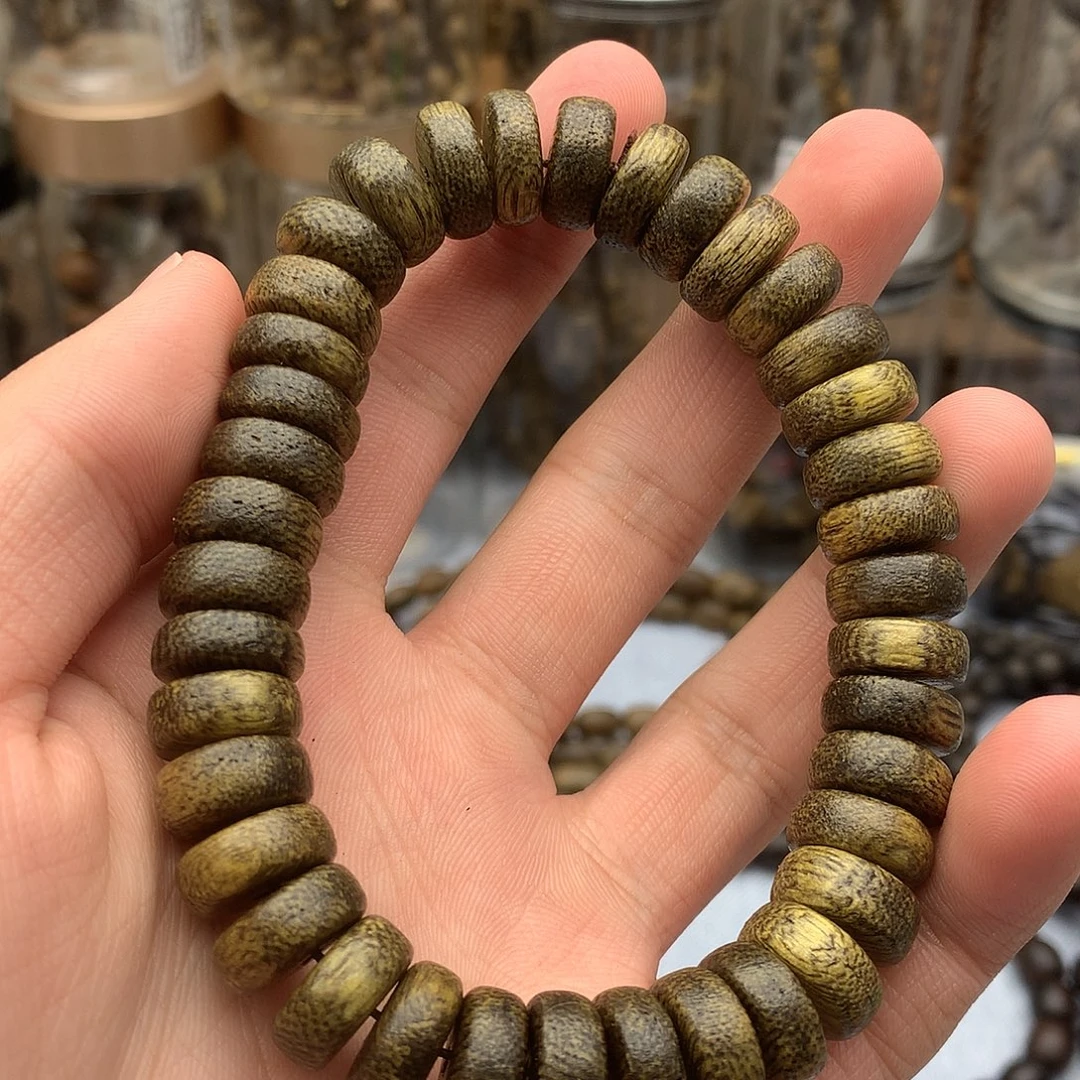 沉香碎屑沉香软金丝