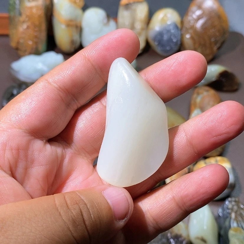 【闪购商品】和田玉未镶嵌颈饰南*