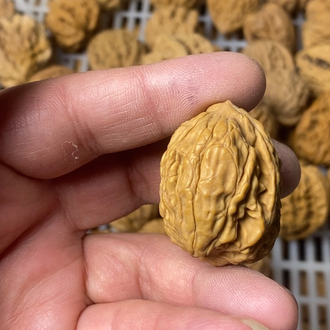 亮***0吊坠文玩核桃文玩