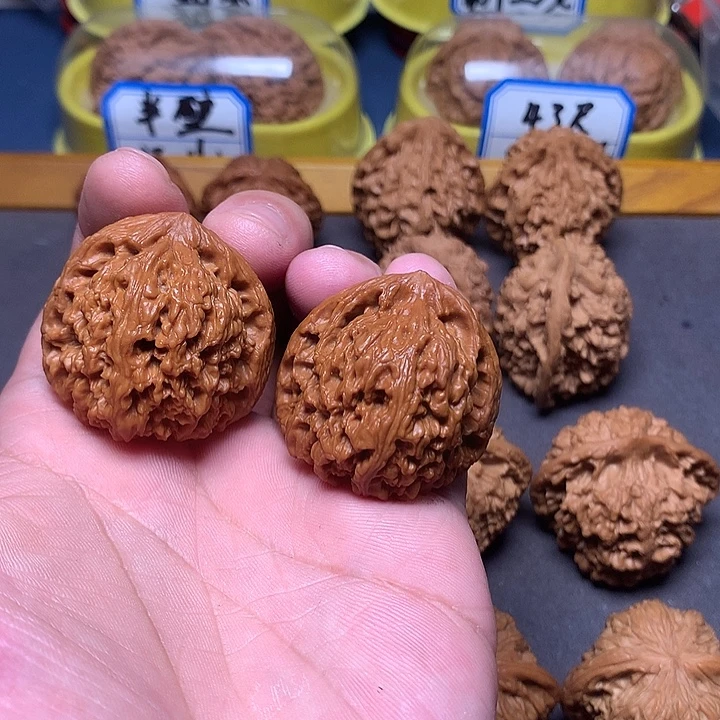 吊坠文玩核桃南疆石