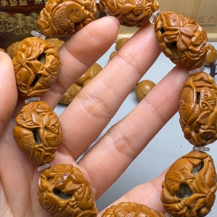 手串/手链橄榄核鱼戏莲花