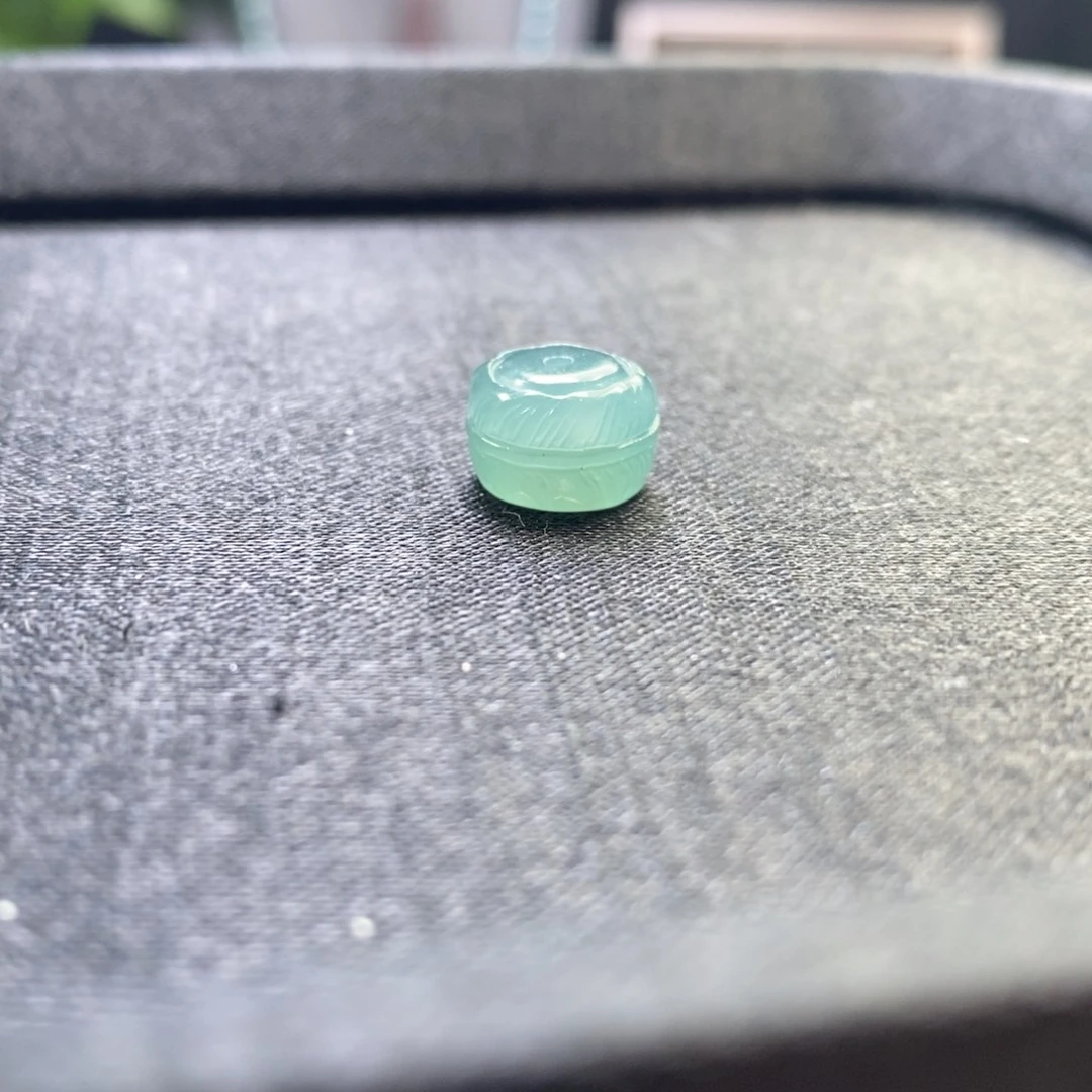 翡翠未镶嵌手链卡10羽毛珠