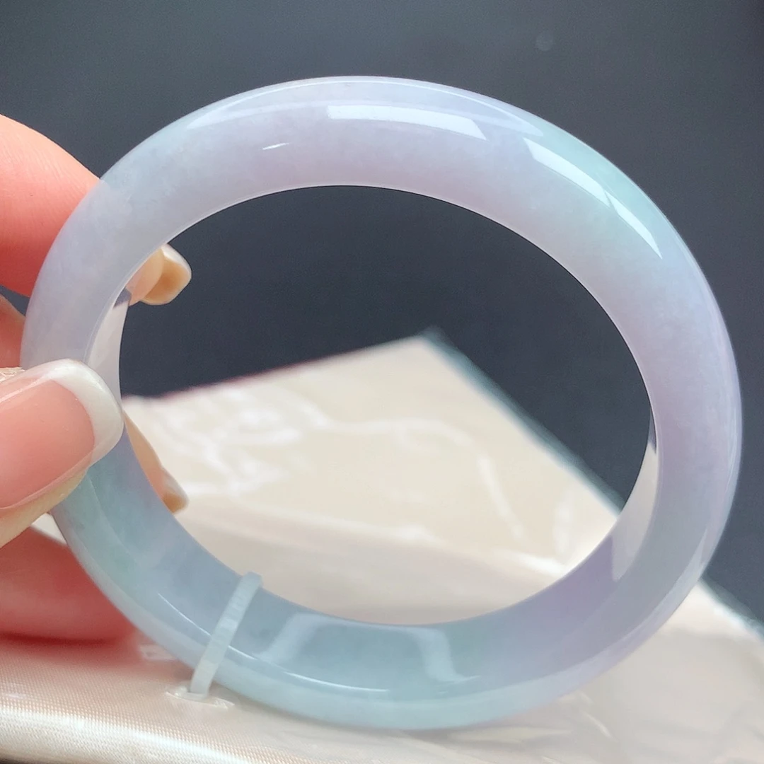 翡翠手镯未镶嵌04n n n n n n n n