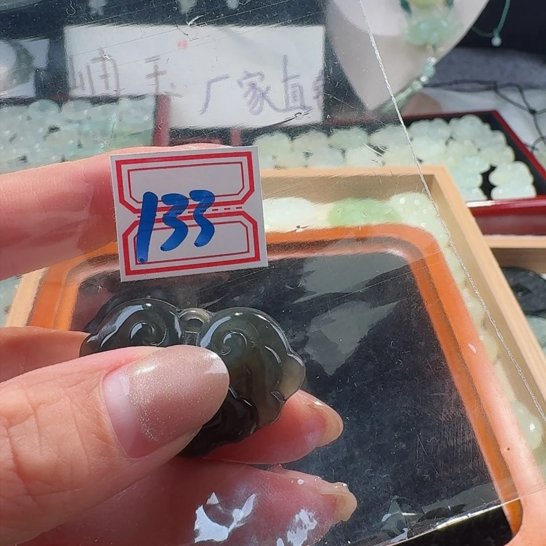 蛇纹石玉颈饰合金ˋ****精美礼品
