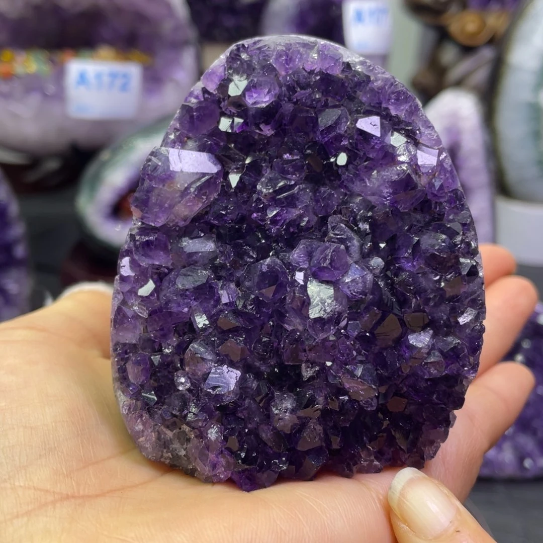 紫晶大型摆件（非配饰）未镶嵌