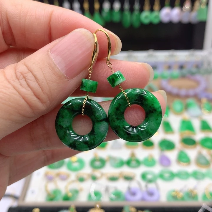 翡翠18K金镶嵌耳饰