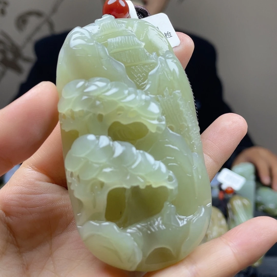 和田玉未镶嵌颈饰