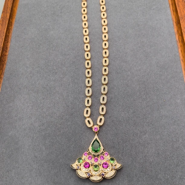 【经典永恒  光芒四射】 项链 GDJ8119