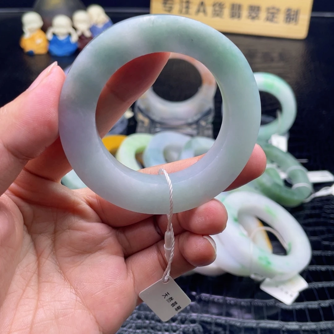 未镶嵌翡翠定制翡翠