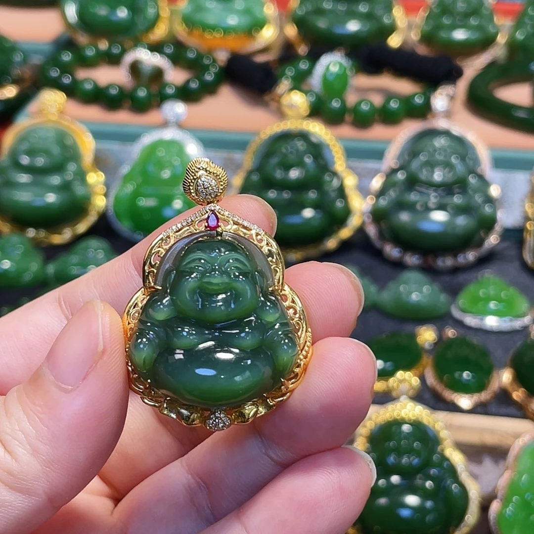 和田玉（碧玉）18K金镶嵌颈饰猫眼佛公28mm
