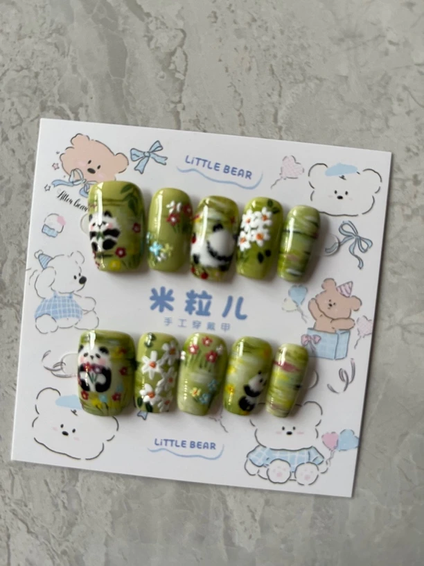 春日熊猫穿戴甲专拍链接 默认微瑕