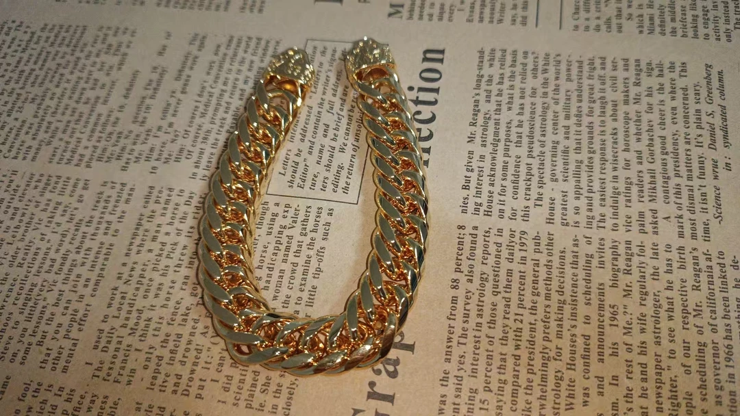 r56时尚女士百搭手牌