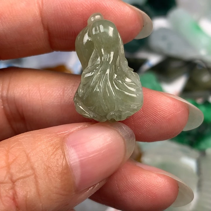 未镶嵌定制翡翠翡翠