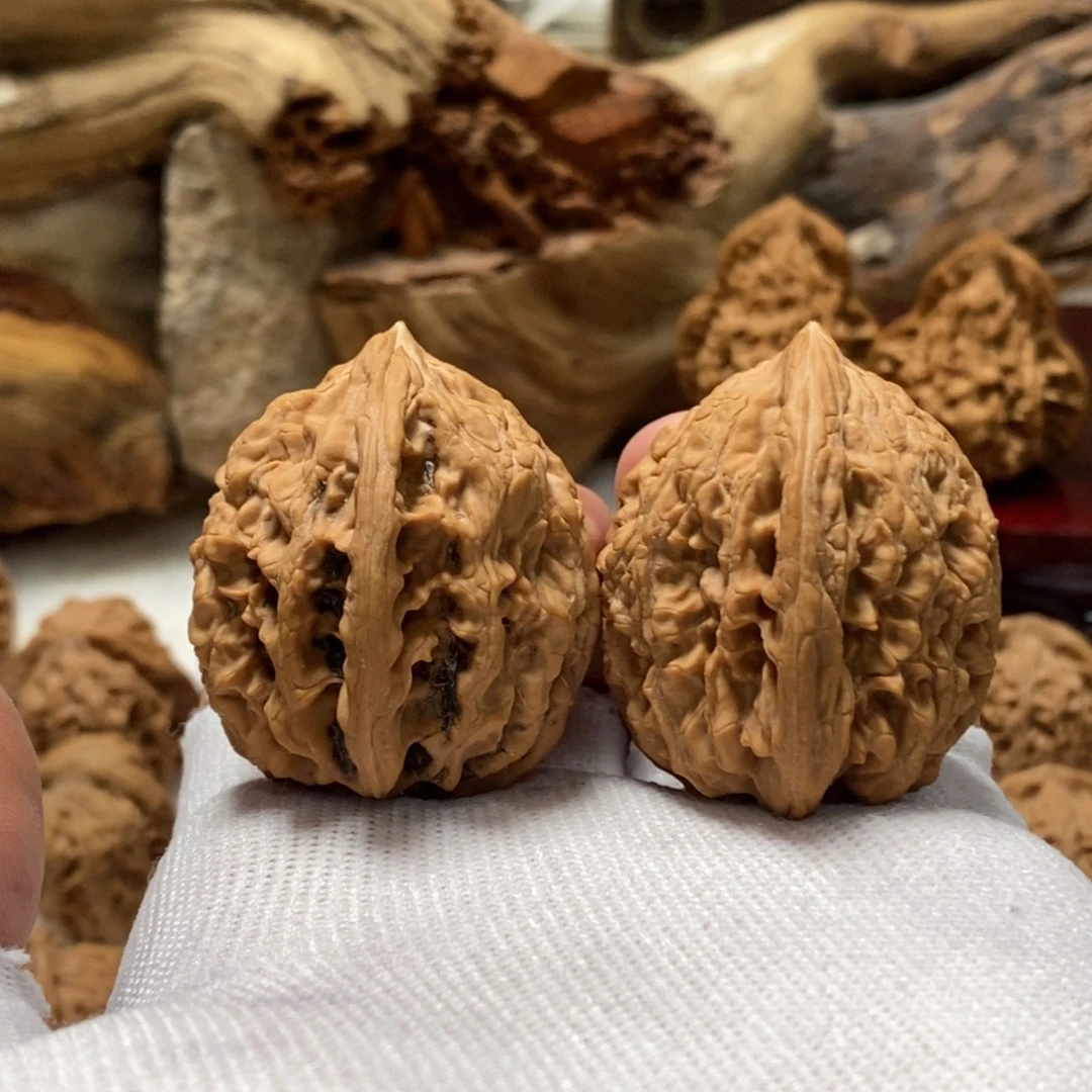 吊坠文玩核桃38尺寸全品大沽石