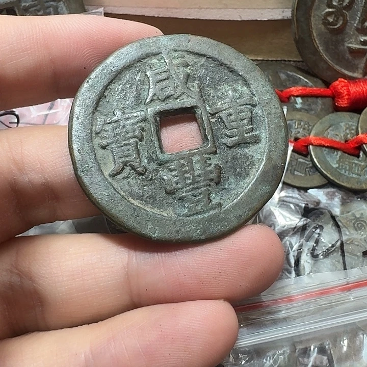 五***门铜现代工艺品花钱