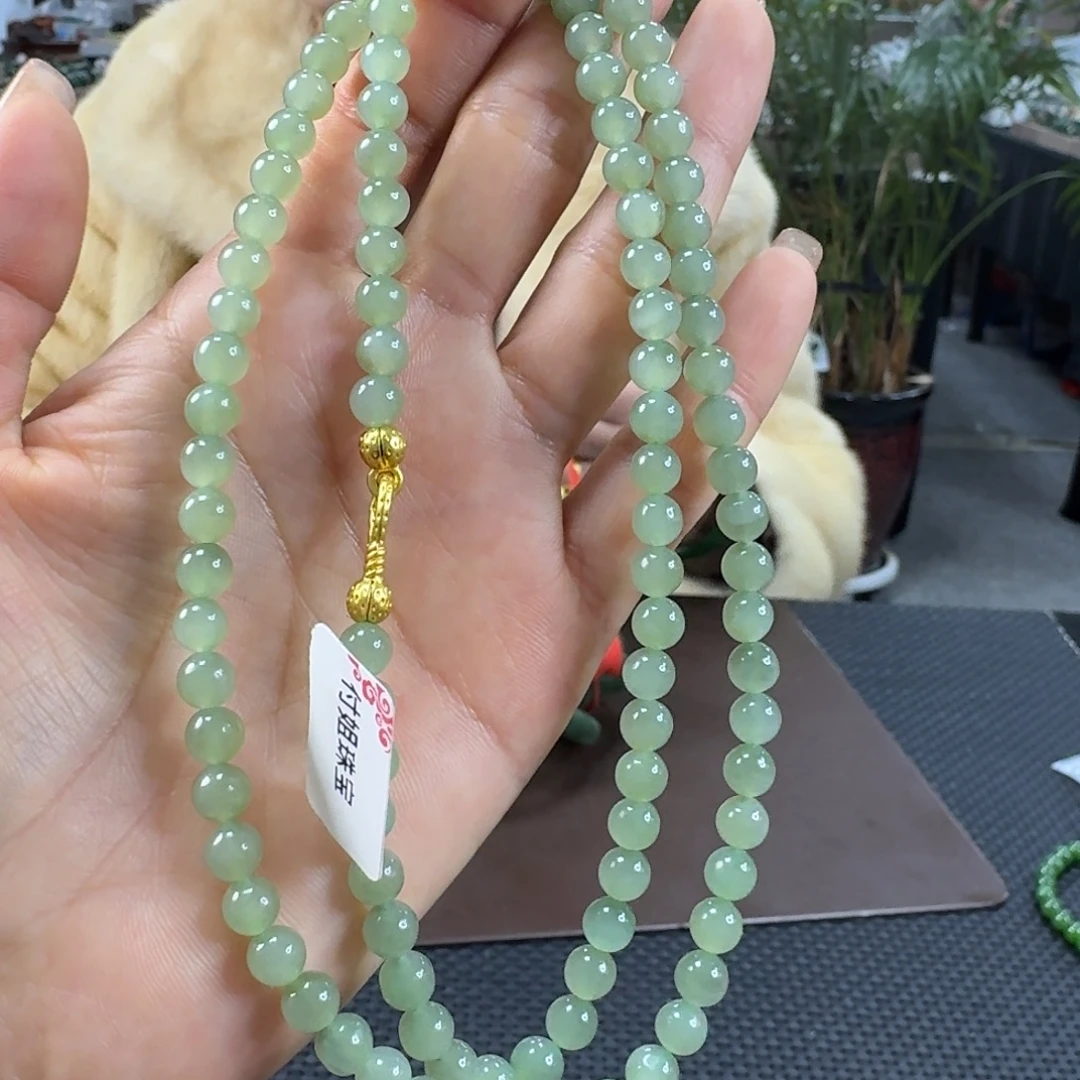 和田玉（碧玉）未镶嵌颈饰卡6