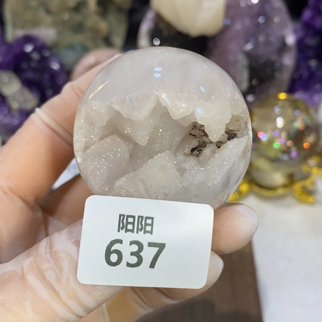 紫晶大型摆件（非配饰）未镶嵌方解石