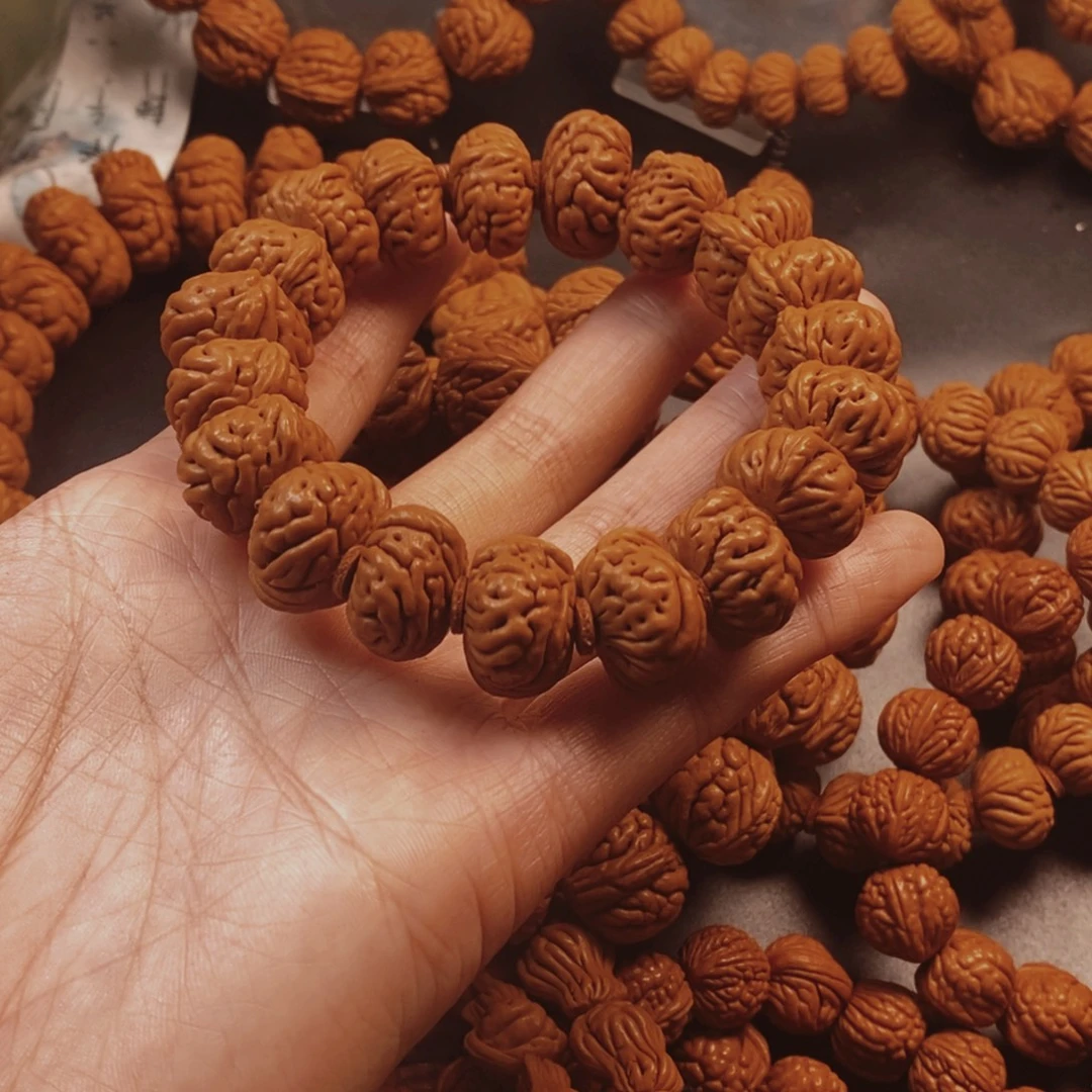 文玩核桃吊坠桃核