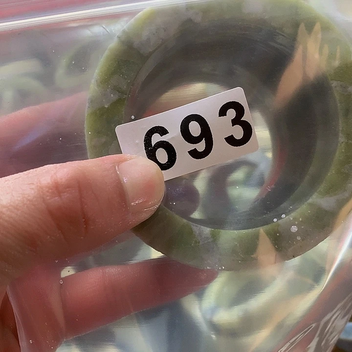 蛇纹石玉原未镶嵌天**勤