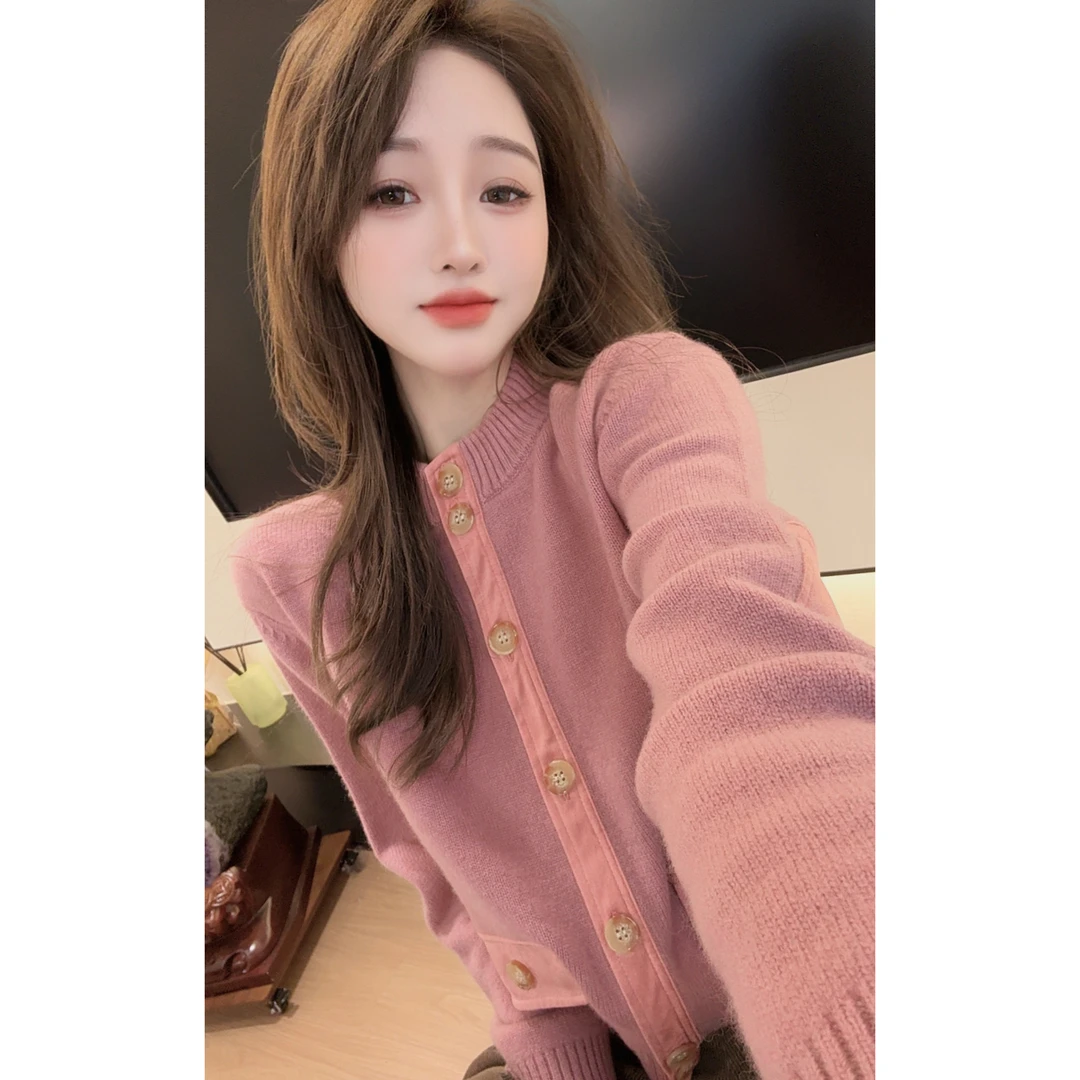 【陈陈私服】时尚设计感拼接毛衣洋气慵懒长袖针织开衫25110407