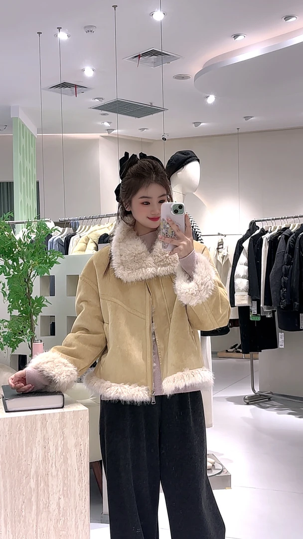 艾然新款上新立领皮毛一体外套8636