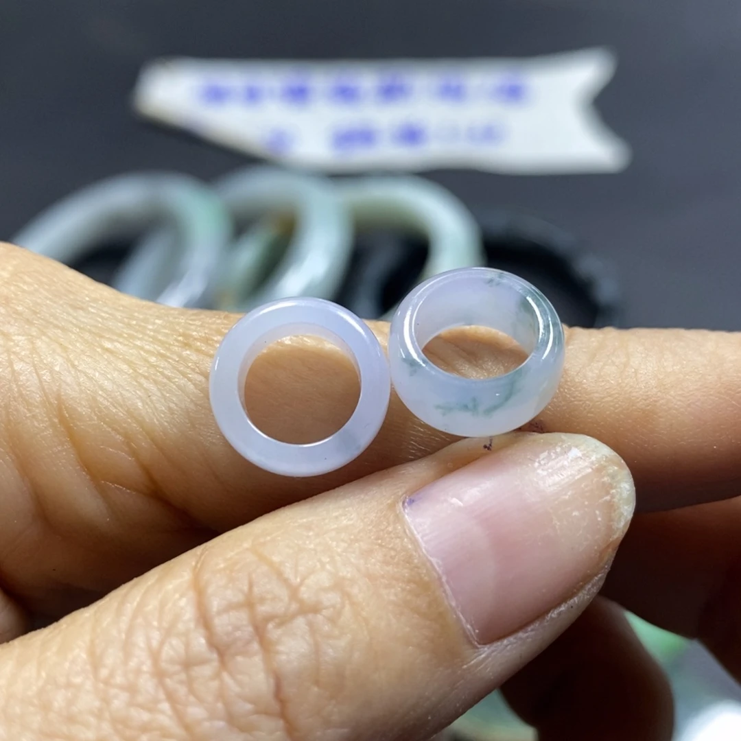 定制翡翠未镶嵌挂件