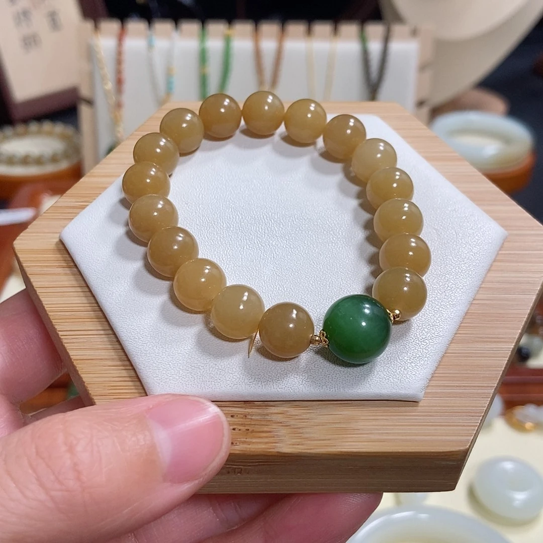 和田玉手串18K金镶嵌