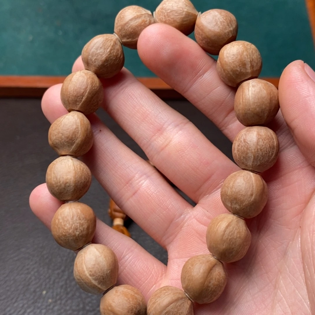 橄榄核吊坠橄榄核