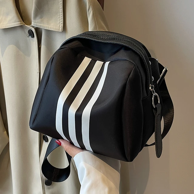 尼龙布包包女新款2025夏天时尚休闲百搭单肩包斜挎胸包爆款单肩包