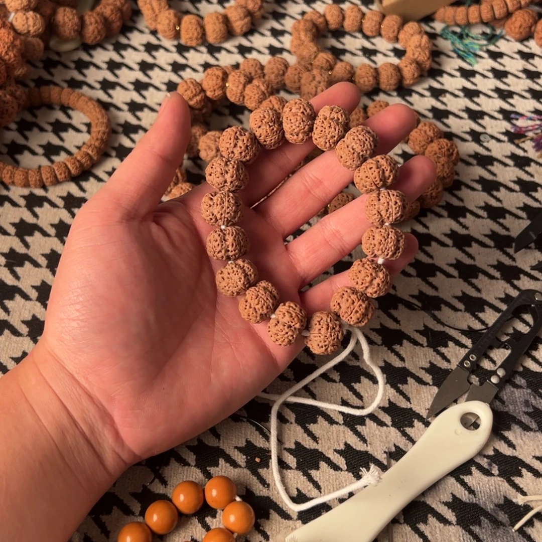 陈***妍吊坠金刚菩提啊啊啊啊啊啊啊啊啊