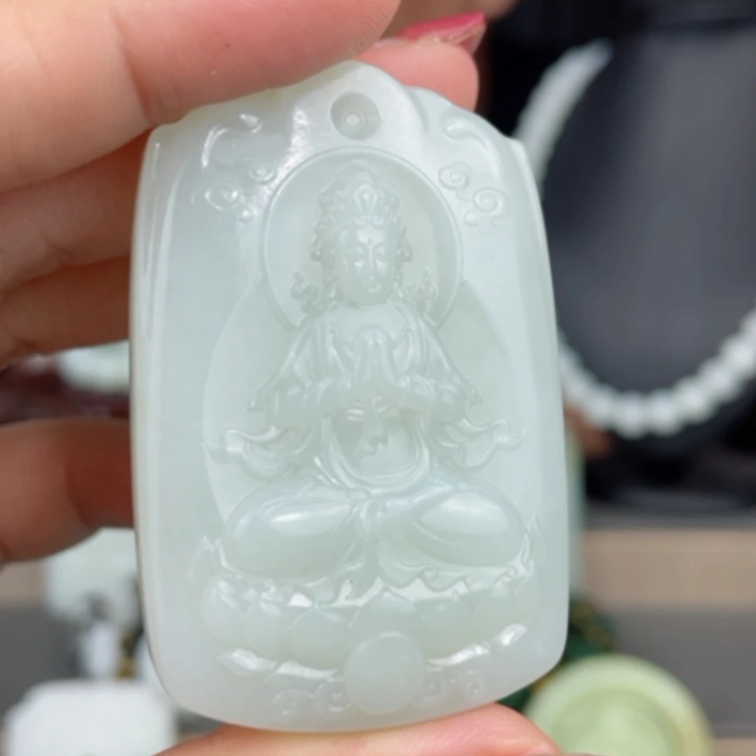 【闪购商品】颈饰未镶嵌和田玉