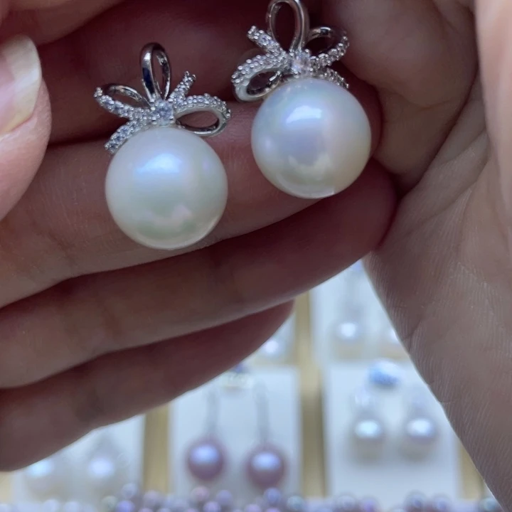 银S925镶嵌淡水珍珠耳饰