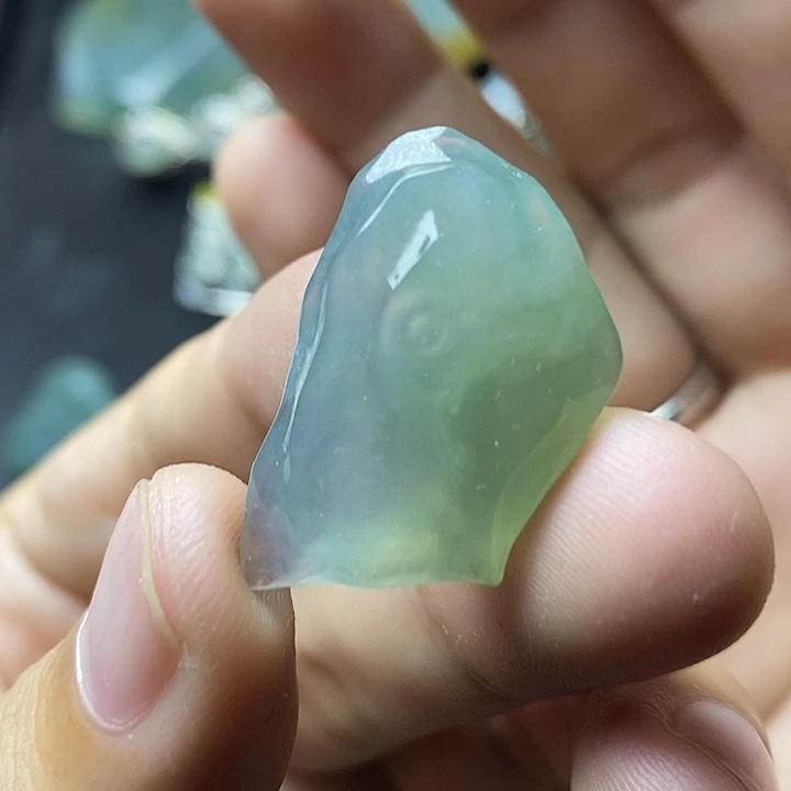 定制翡翠未镶嵌瞬*?翡翠