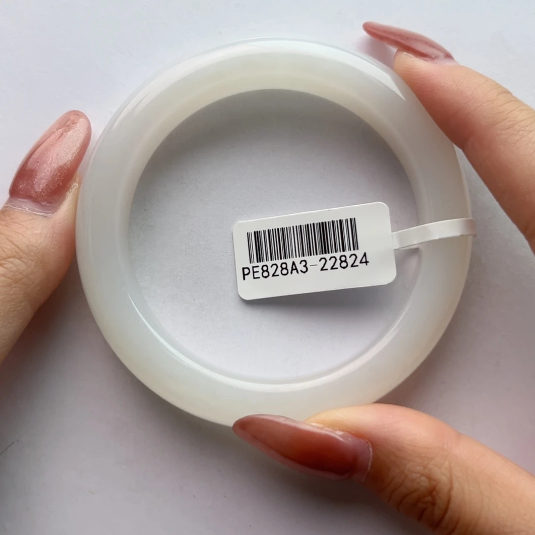 和田玉手镯未镶嵌54