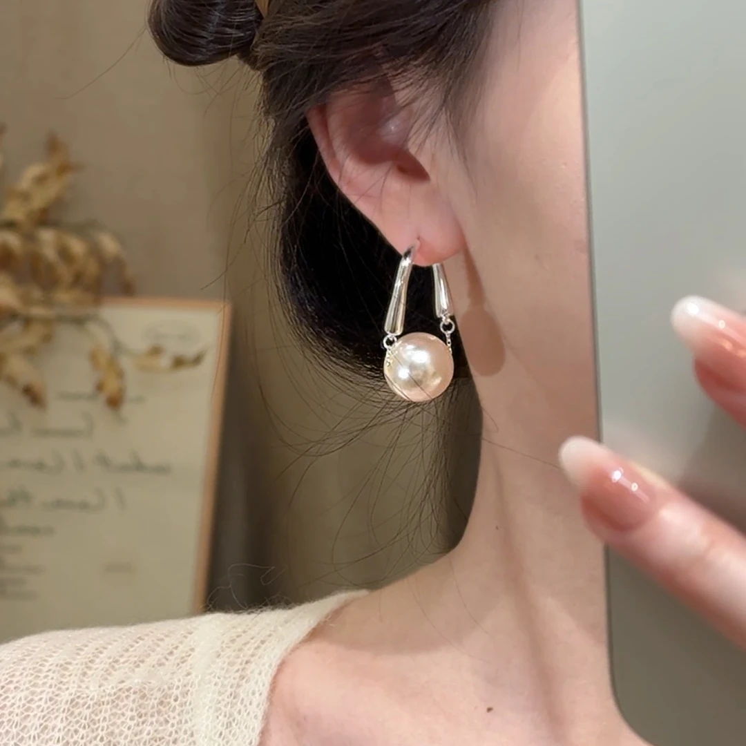 铜合金合成锆石耳饰 【念珠】轻奢简约小众珠珠百搭小巧耳环秋冬款