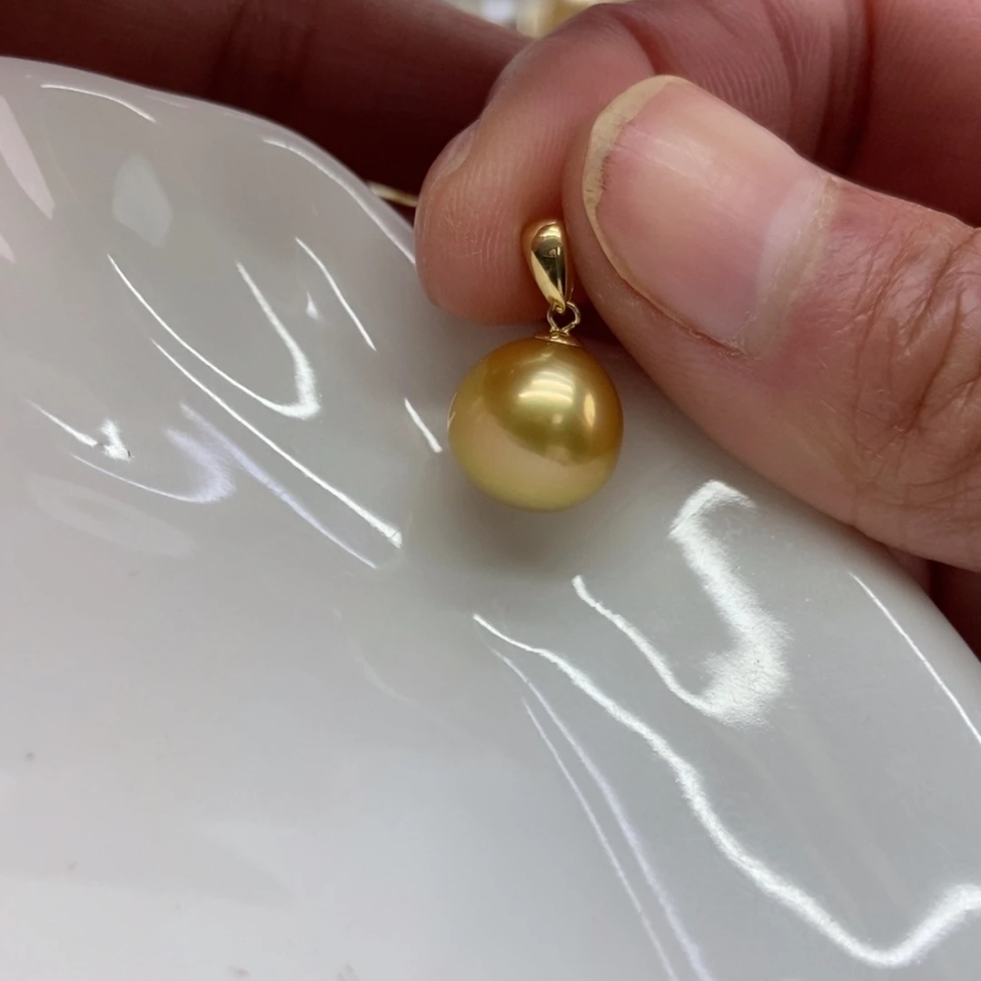 海水珍珠吊坠(不含链)18K金镶嵌
