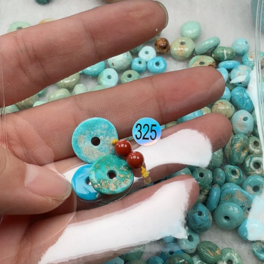 南红玛瑙未镶嵌珠宝奇石