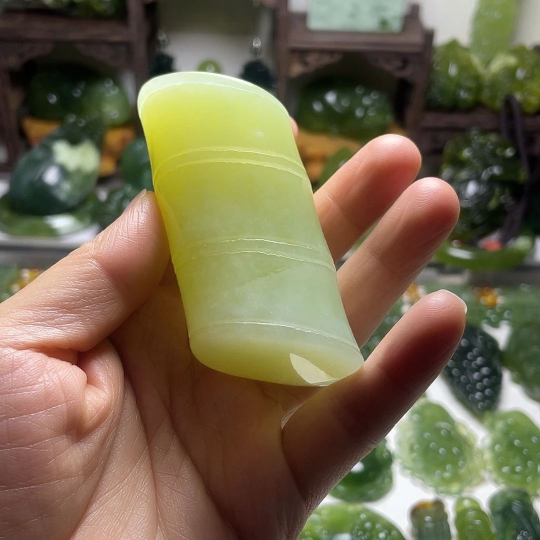 蛇纹石玉未镶嵌手把