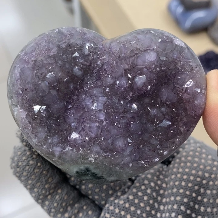 紫晶未镶嵌珠宝半成品