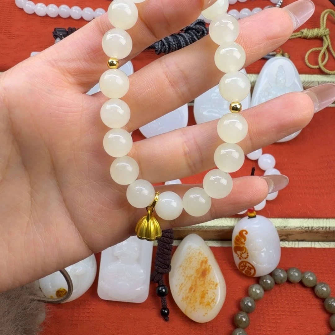 和田玉（糖玉）未镶嵌颈饰