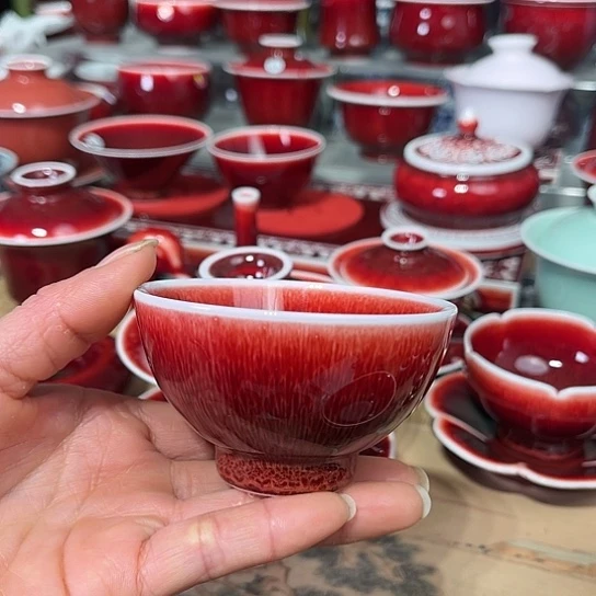 非****匠景德镇陶瓷红马坊鸡心杯