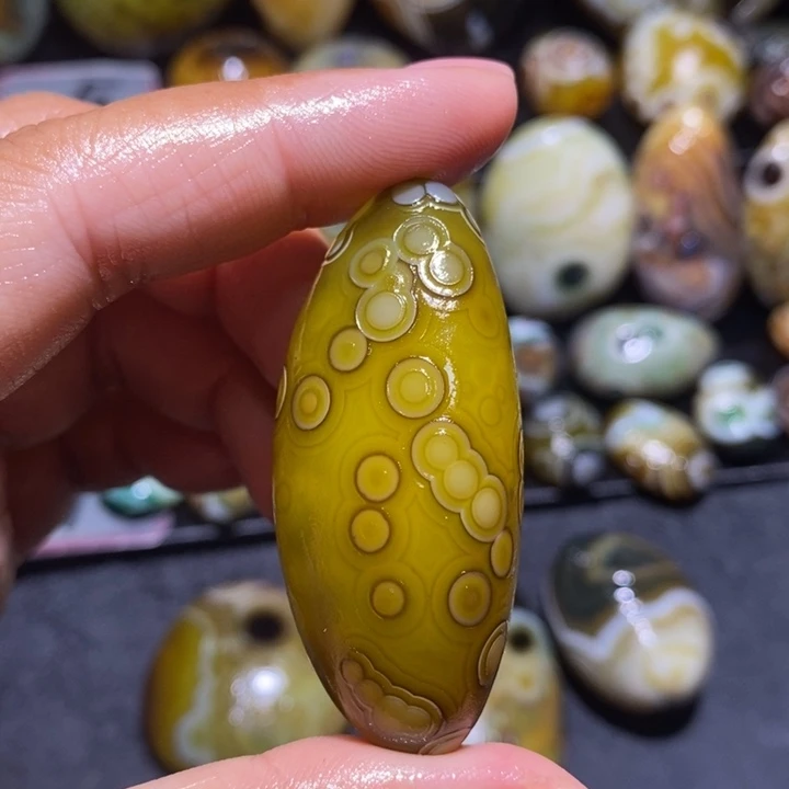 玛瑙/玉髓未镶嵌珠宝半成品132