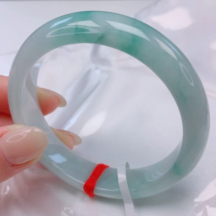 翡翠未镶嵌手镯57圈口