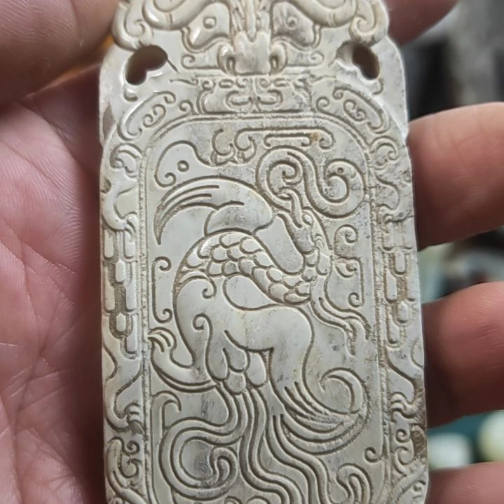 和田玉（糖玉）未镶嵌挂件