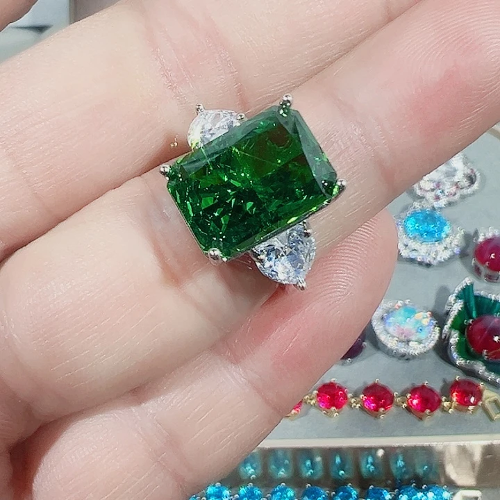 非金属红色蓝色满镶嵌