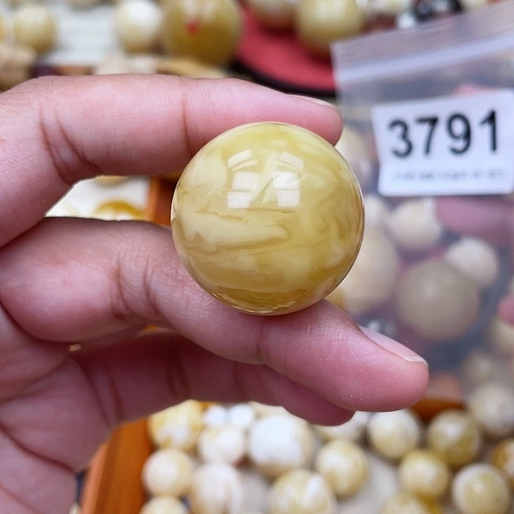 蜜蜡未镶嵌珠宝奇石沙眼29.9