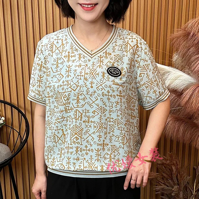 妈妈装夏季新款时尚V领符号薄款休闲宽松显瘦中老年女装短袖上衣