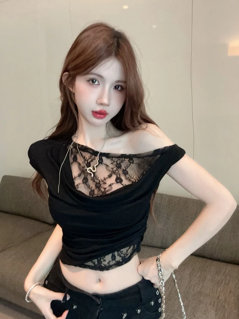 夏季新款别致荡领不对称斜肩短袖T恤辣妹蕾丝拼接假两件短款上衣