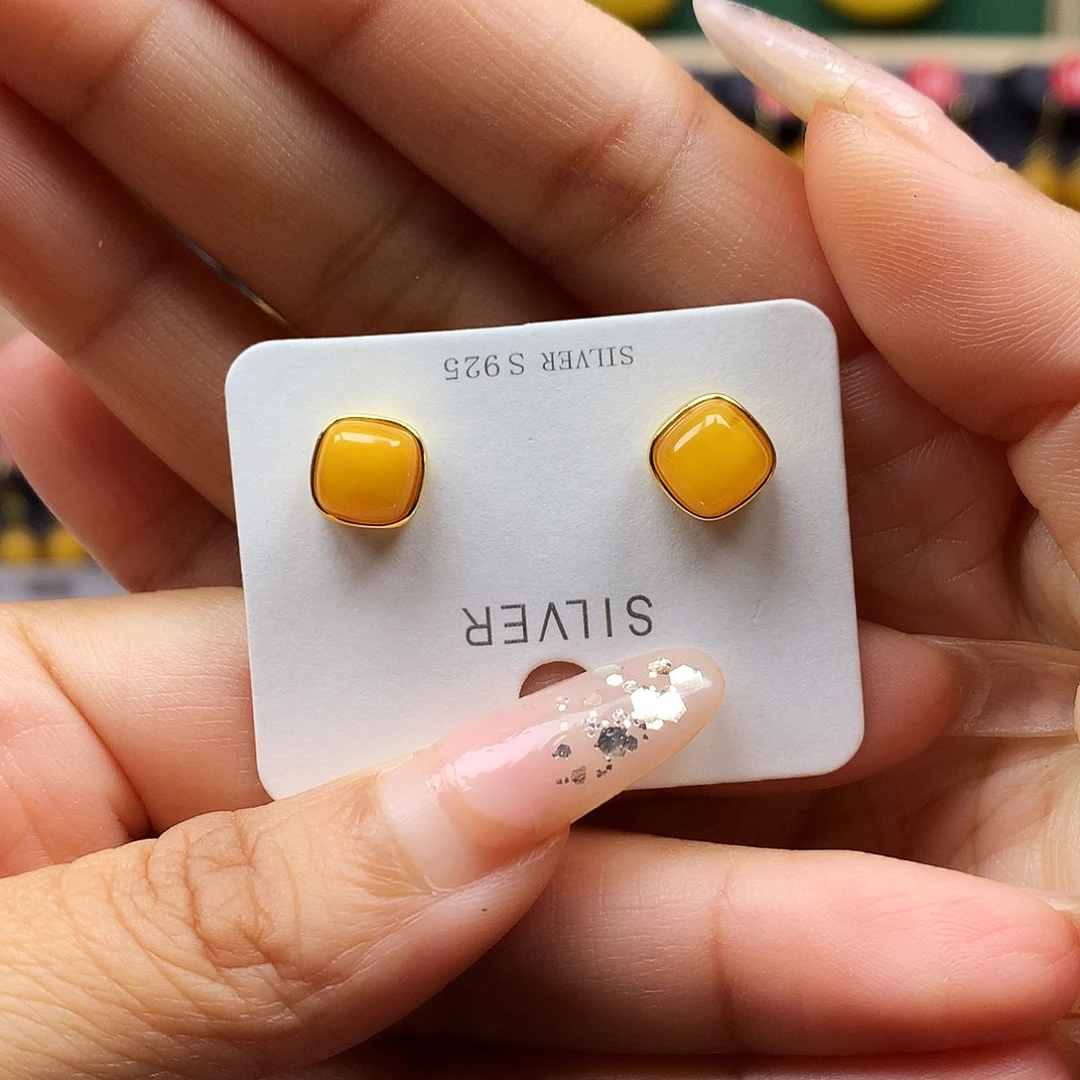 蜜蜡银S925镶嵌耳饰耳钉